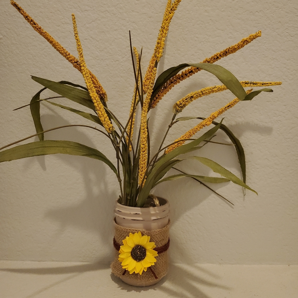 Hand Crafted Fall Jar - Picture 2 of 4